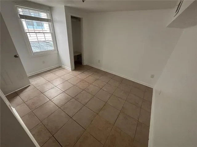 $1,150 | 126 North Genois Street, Unit B, New Orleans, LA 70119