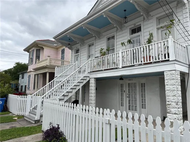 $1,150 | 126 North Genois Street, Unit B, New Orleans, LA 70119