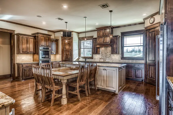 $3,400,000 | 6892 Palm Road, Sealy, TX 77474