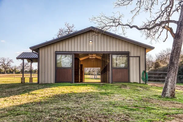 $3,400,000 | 6892 Palm Road, Sealy, TX 77474