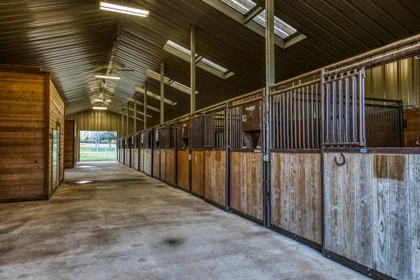 $3,400,000 | 6892 Palm Road, Sealy, TX 77474