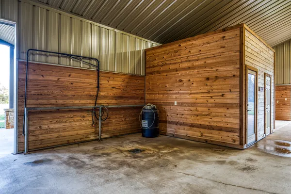 $3,400,000 | 6892 Palm Road, Sealy, TX 77474