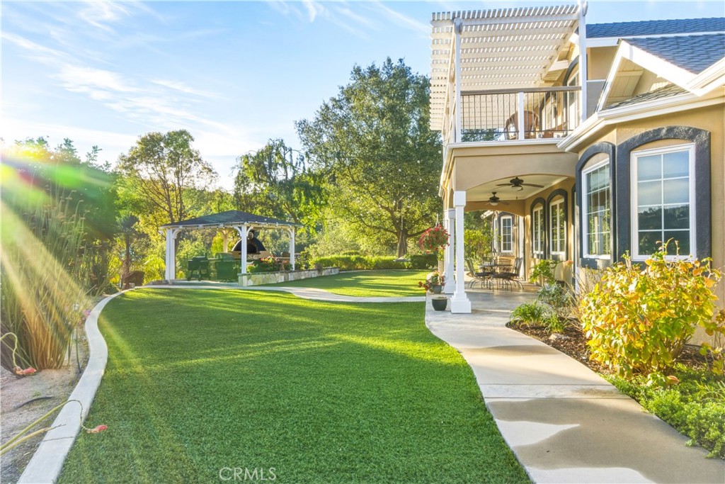 14179 Woods Valley Road Valley Center, CA 92082 - Photo 7 of 60