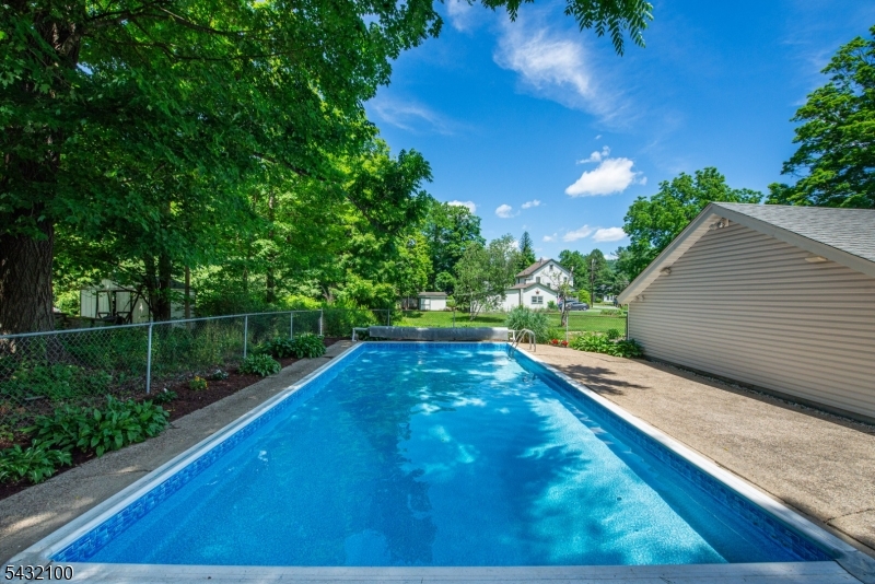 64 Main Street Flanders, NJ 07836 - Photo 44 of 50