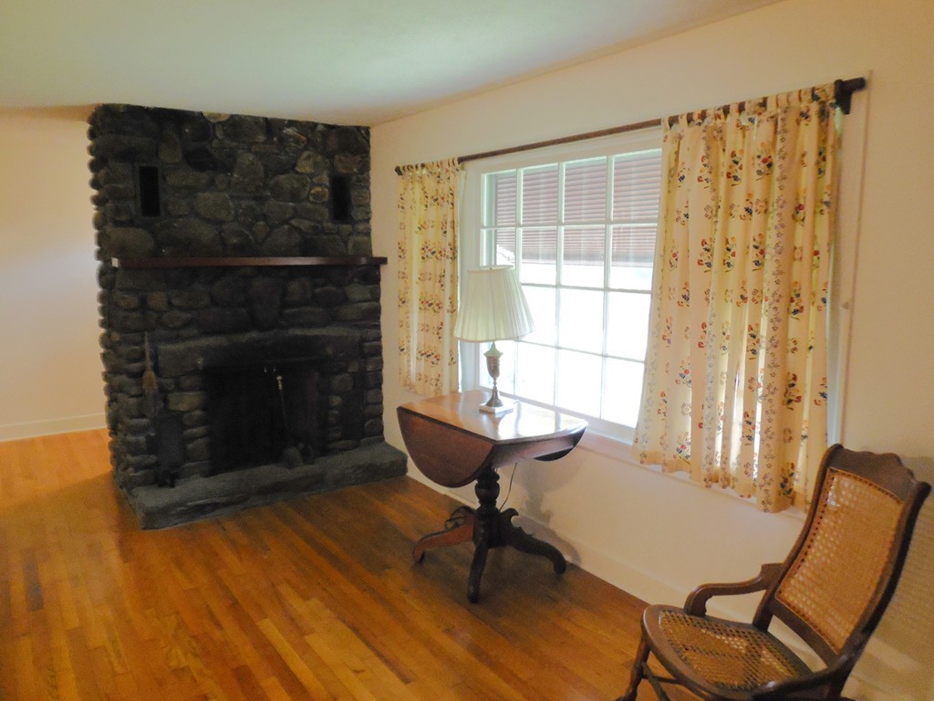 15 East Hill Road Brimfield, MA 01010 - Photo 13 of 30 Gallery Image 13