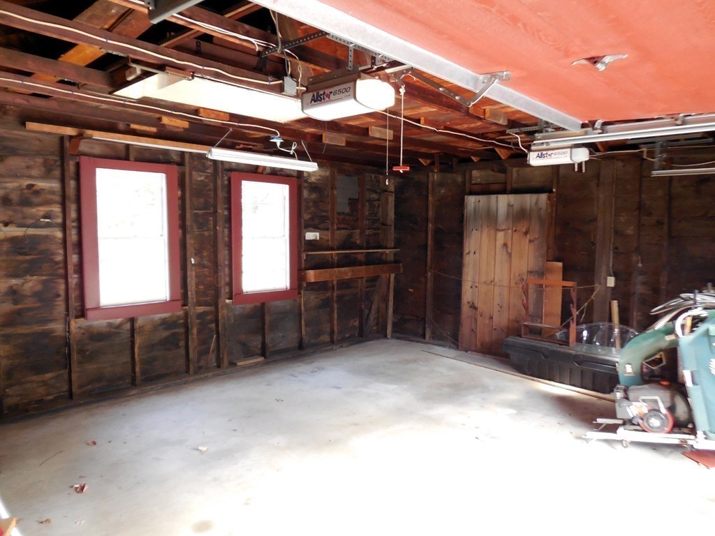 15 East Hill Road Brimfield, MA 01010 - Photo 25 of 30 Gallery Image 25