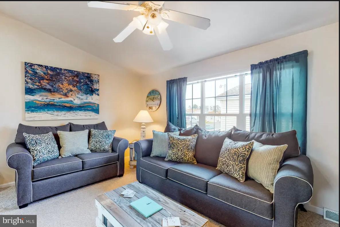 233 Dolphin Drive Berlin, MD 21811 - Photo 4 of 25