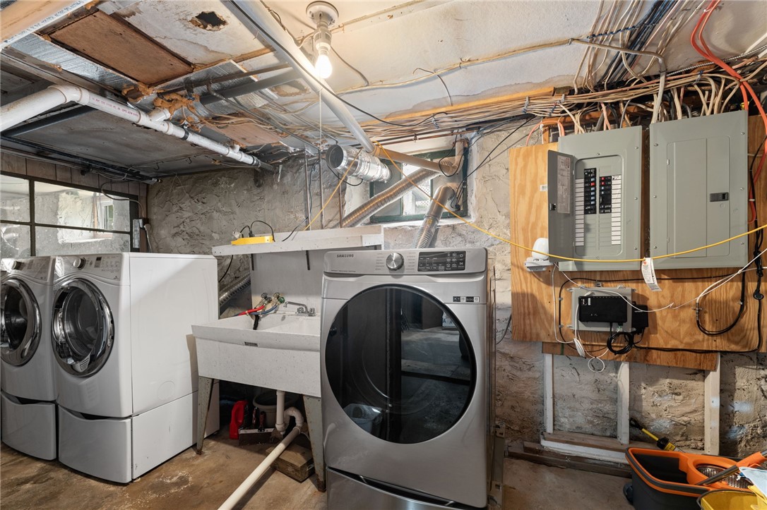 470 Cass Avenue Woonsocket, RI 02895 - Photo 44 of 48