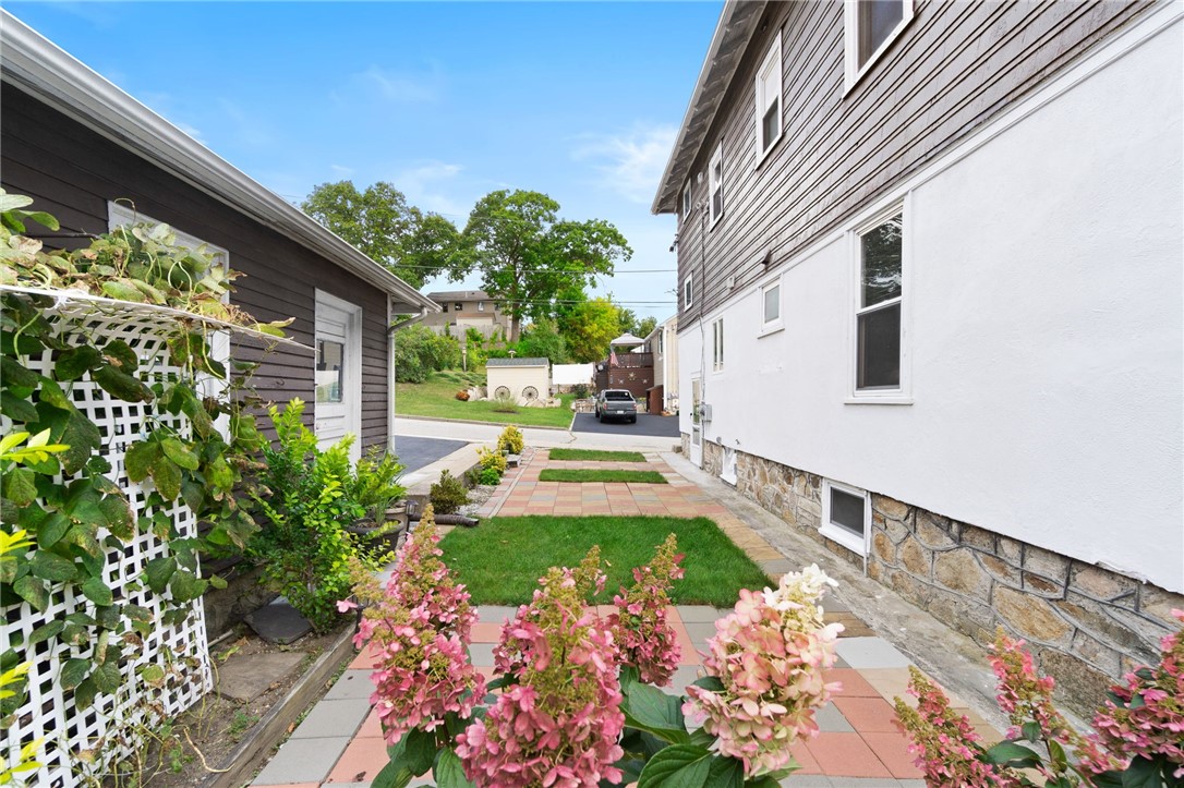 470 Cass Avenue Woonsocket, RI 02895 - Photo 9 of 48