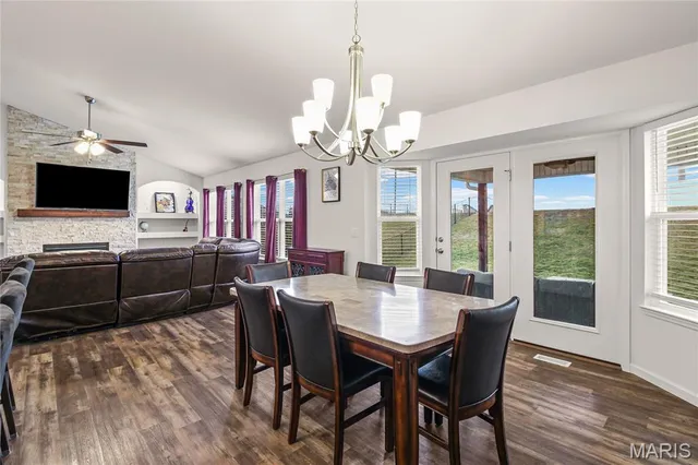 $439,900 | 1868 Sunset Ridge, Festus, MO 63028