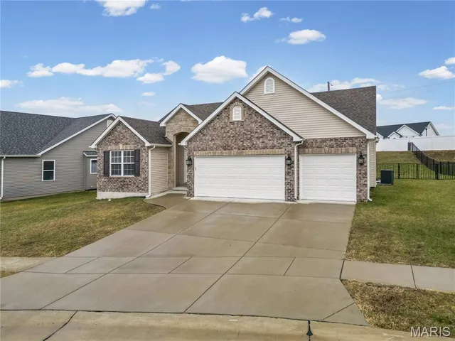 $439,900 | 1868 Sunset Ridge, Festus, MO 63028
