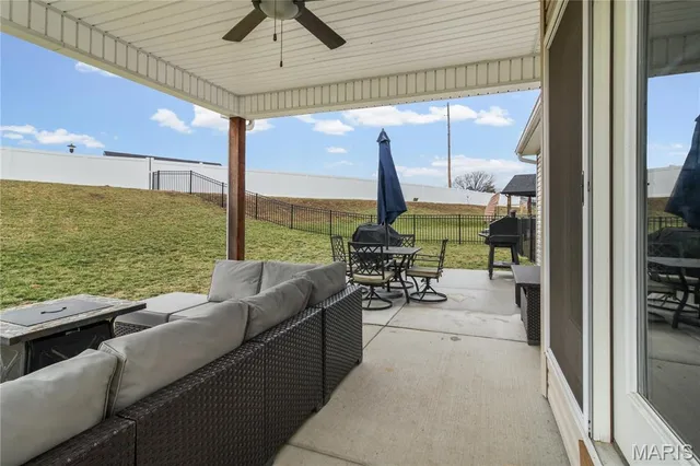 $439,900 | 1868 Sunset Ridge, Festus, MO 63028