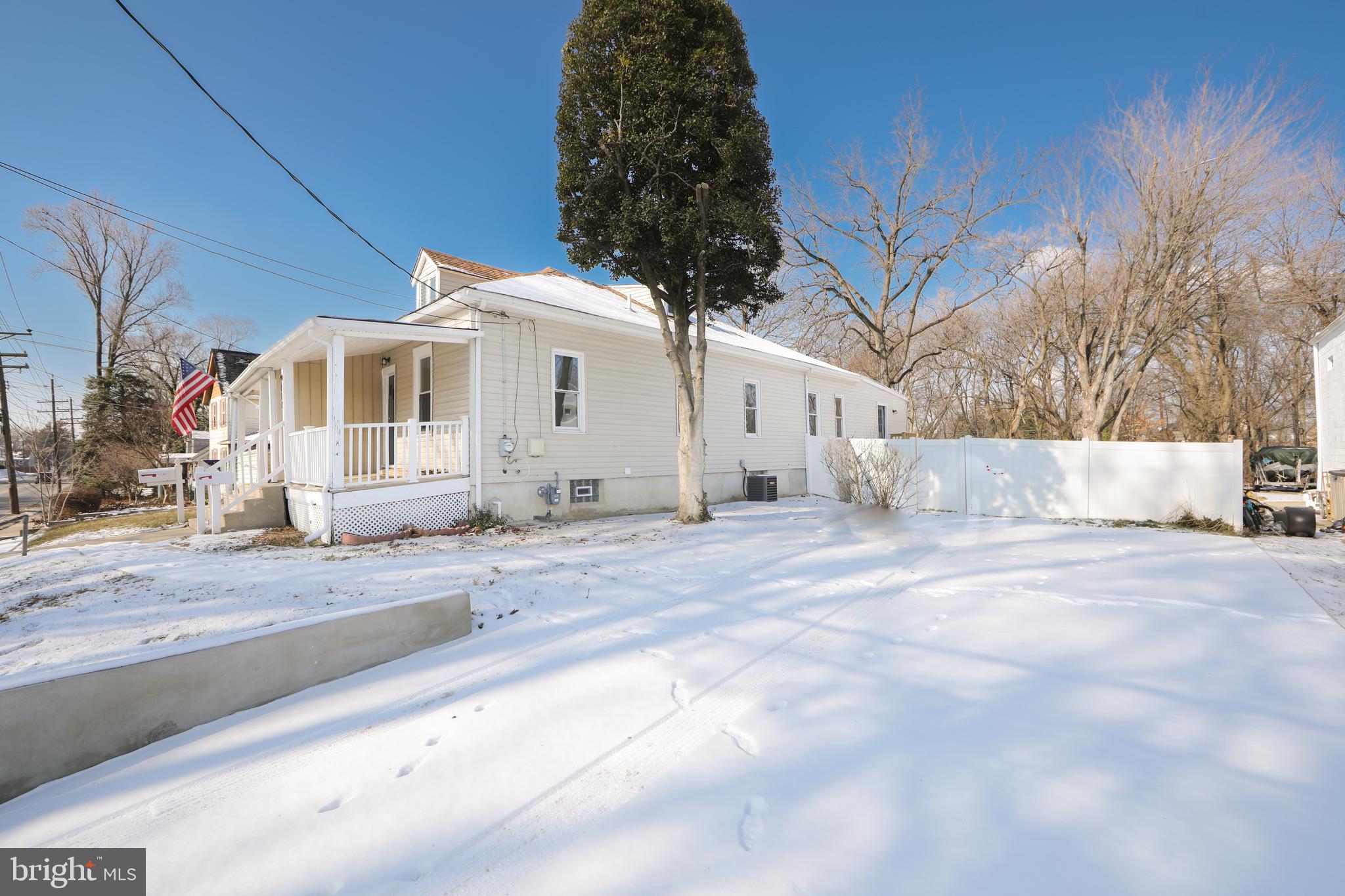 117 West Nicholson Road Audubon, NJ 08106 - Photo 27 of 32 a view of a white house