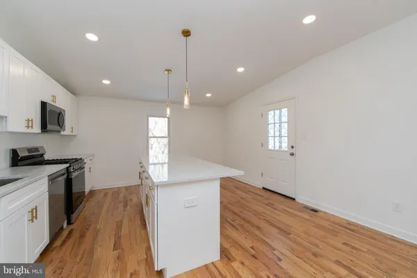 $2,650 | 117 West Nicholson Road, Audubon, NJ 08106