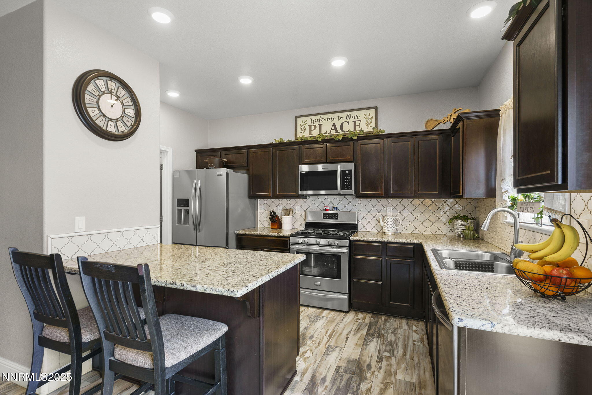 18573 Outpost Court Reno, NV 89508 - Photo 11 of 25 10-web-or-mls-_DSC0966
