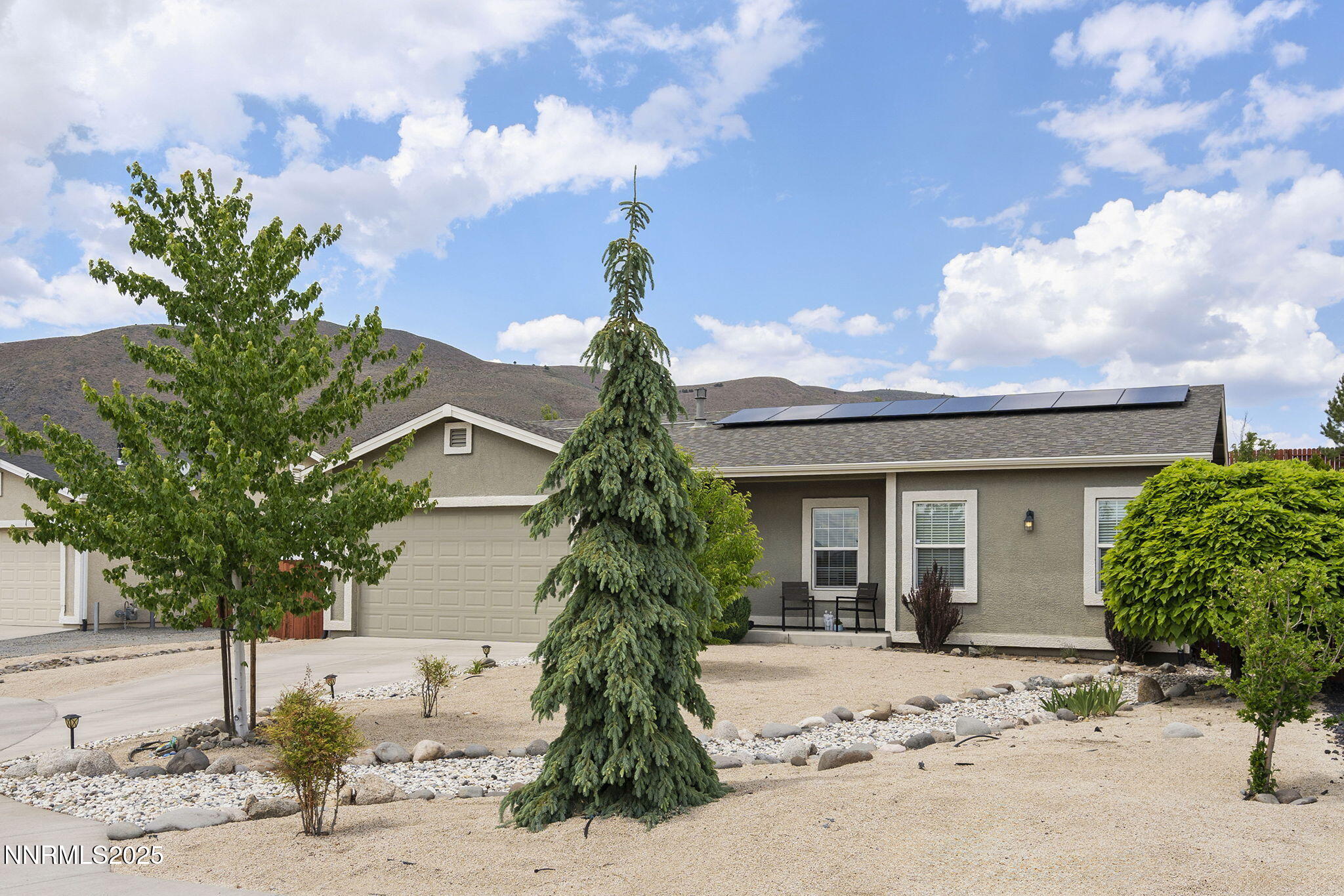 18573 Outpost Court Reno, NV 89508 - Photo 3 of 25 2-web-or-mls-_DSC1021