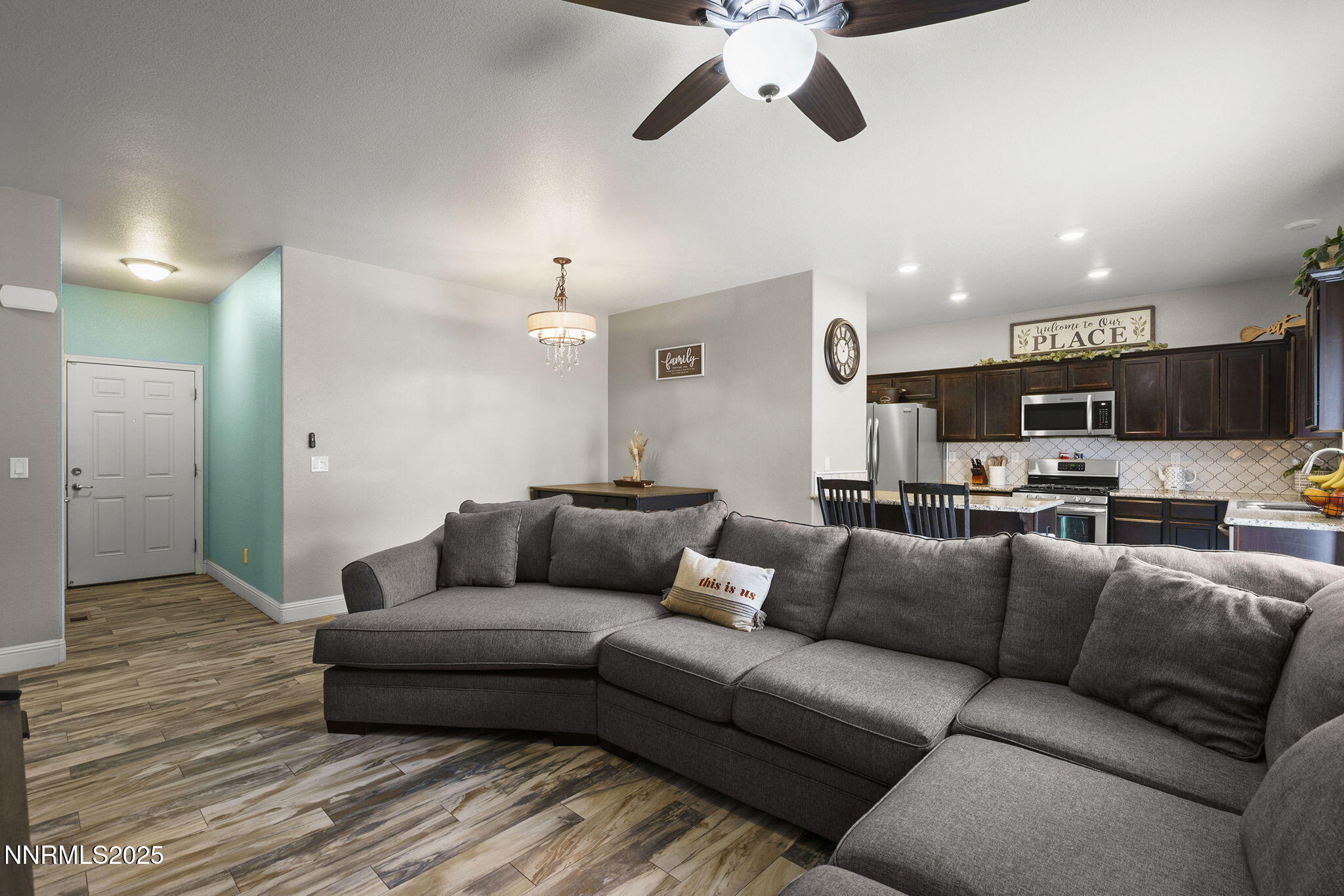 18573 Outpost Court Reno, NV 89508 - Photo 6 of 25 5-web-or-mls-_DSC0922