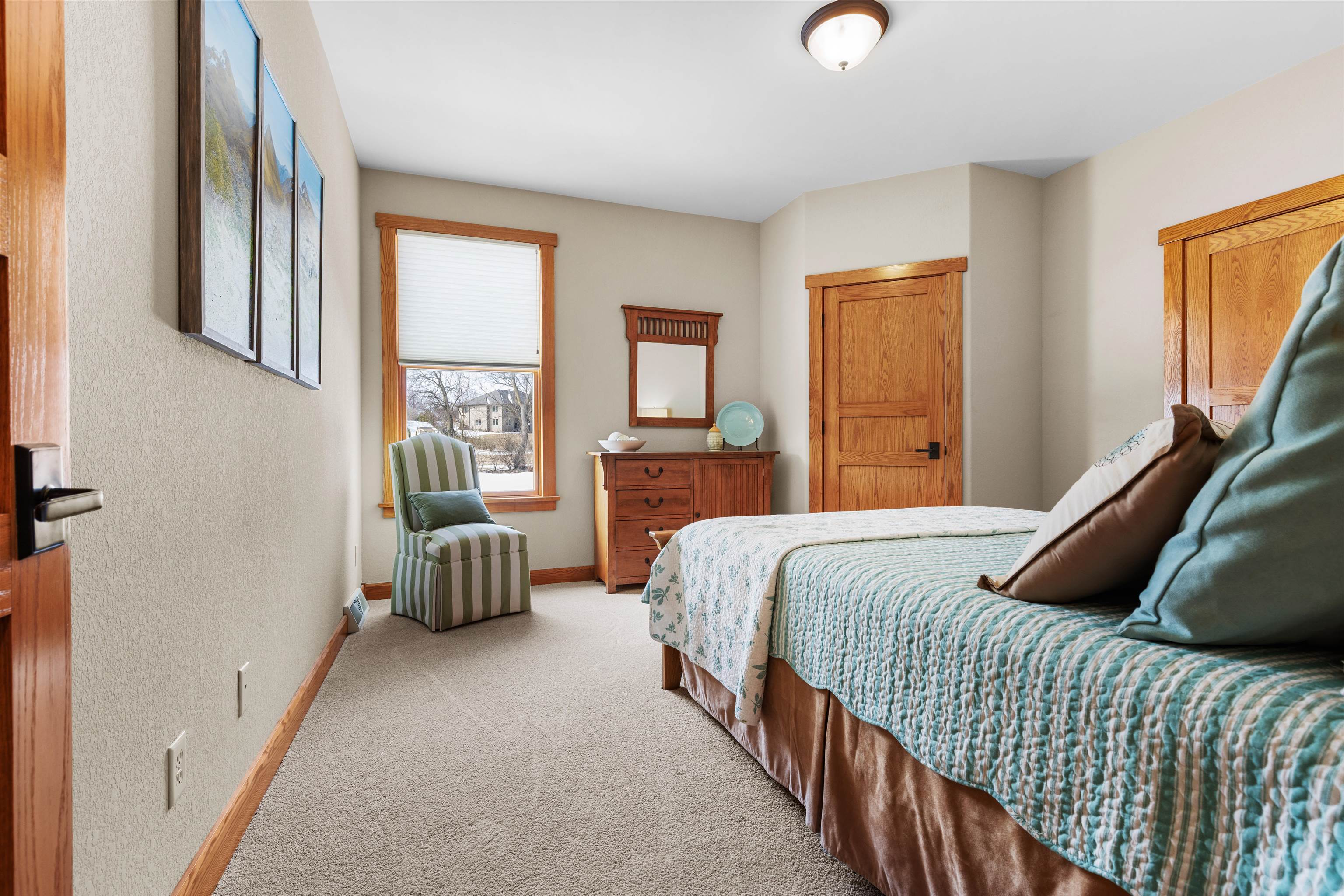 978 Weatherfield Way Belvidere, IL 61008 - Photo 26 of 41 a bedroom with double bed and a window