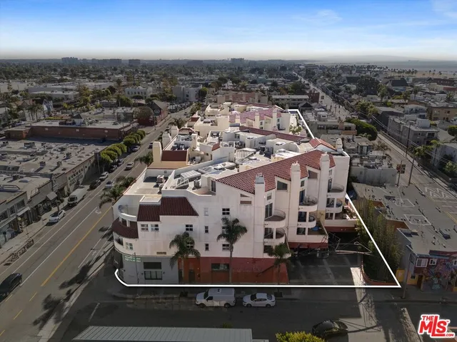 a car parked in front of a building