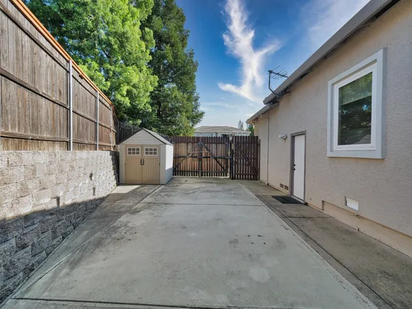 $945,000 | 1666 Renpoint Way, Folsom, CA 95630