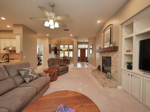 $945,000 | 1666 Renpoint Way, Folsom, CA 95630