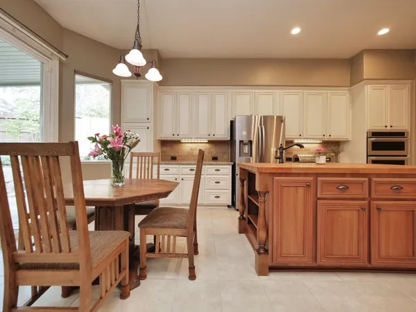$945,000 | 1666 Renpoint Way, Folsom, CA 95630