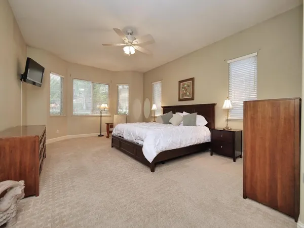 $945,000 | 1666 Renpoint Way, Folsom, CA 95630