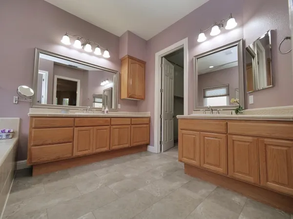 $945,000 | 1666 Renpoint Way, Folsom, CA 95630