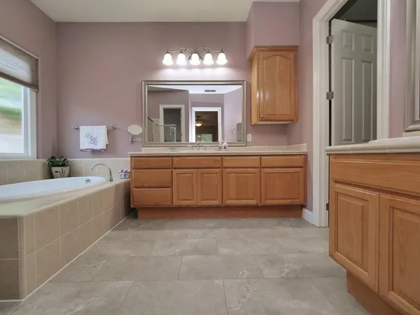 $945,000 | 1666 Renpoint Way, Folsom, CA 95630
