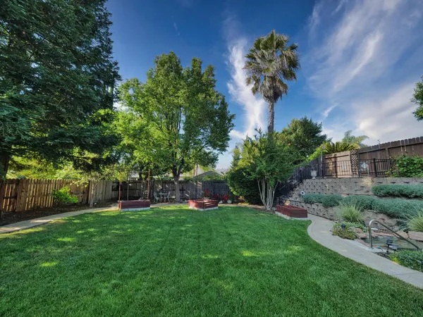 $945,000 | 1666 Renpoint Way, Folsom, CA 95630