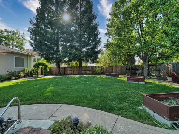 $945,000 | 1666 Renpoint Way, Folsom, CA 95630