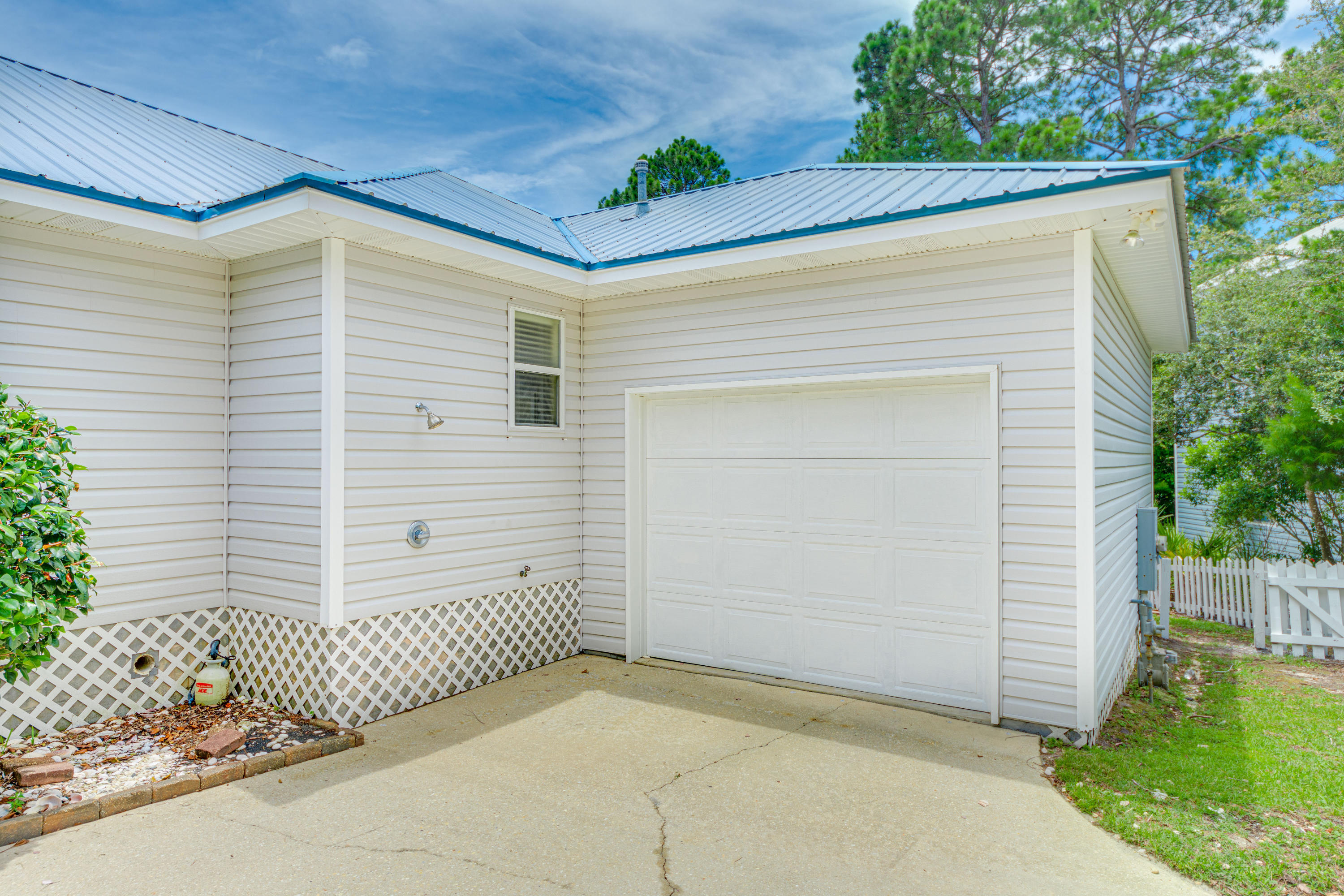 135 Gulfwinds Way Santa Rosa Beach, FL 32459 - Photo 51 of 51 a view of a garage