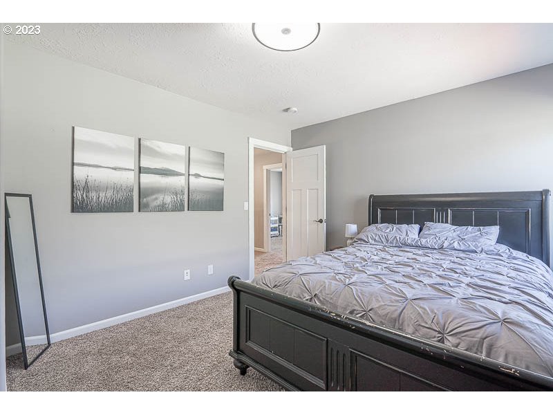 1296 Keystone Loop Northeast Keizer, OR 97303 - Photo 25 of 47 Gallery Image 25