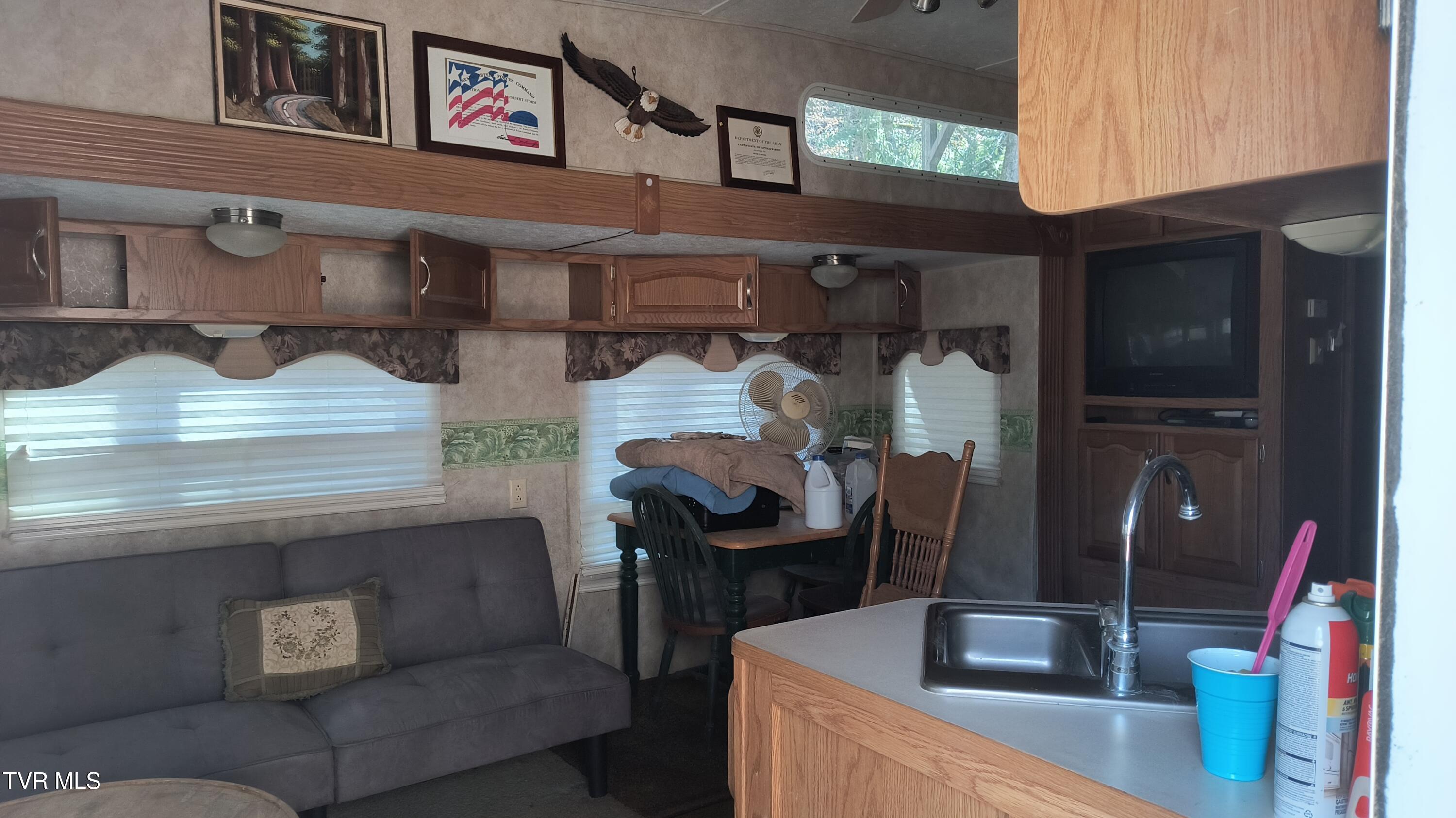 841 Green Road Butler, TN 37640 - Photo 32 of 55 IMG_20250225_124614543