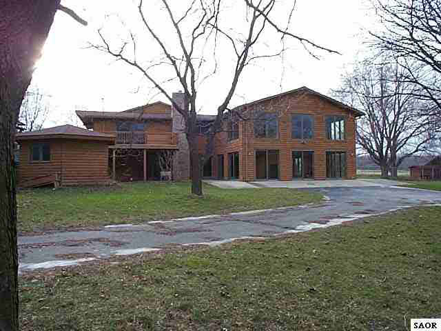 2500 West Hibbard Road Owosso, MI 48867 - Photo 1 of 9 46651.JPG