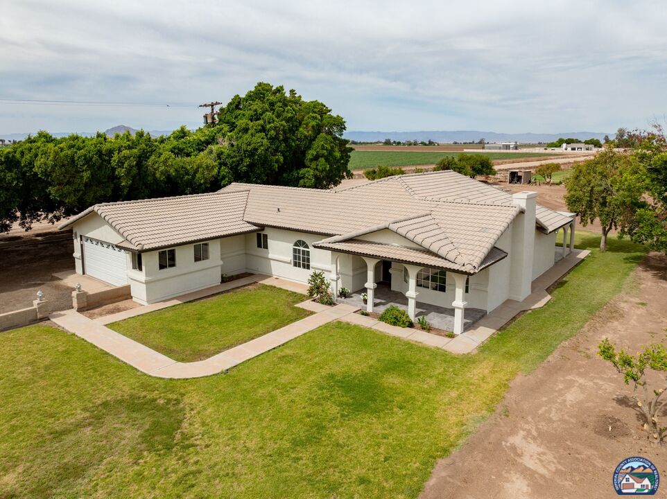 1955 Nichols Road El Centro, CA 92243 - Photo 6 of 71 Gallery Image 6