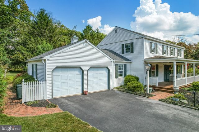 $638,000 | 125 Oak Street, Downingtown, PA 19335