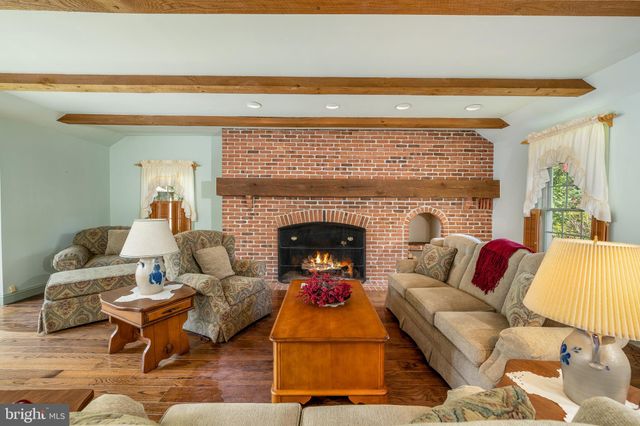 $638,000 | 125 Oak Street, Downingtown, PA 19335