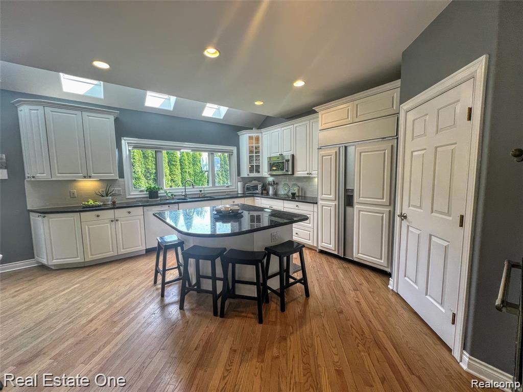 278 Oakbridge Drive Rochester, MI 48306 - Photo 14 of 75 IMG_2397.JPG