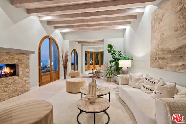 $11,450,000 | 32804 Pacific Coast Highway, Malibu, CA 90265