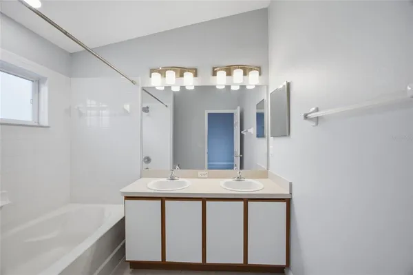 $2,100 | 6407 Barksdale Way, Riverview, FL 33578