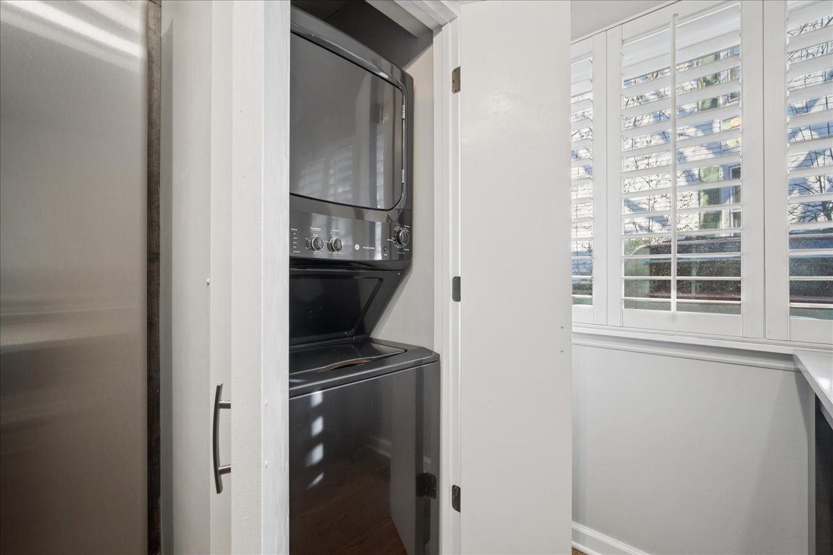 319 Vine Avenue, Unit A Park Ridge, IL 60068 - Photo 15 of 15