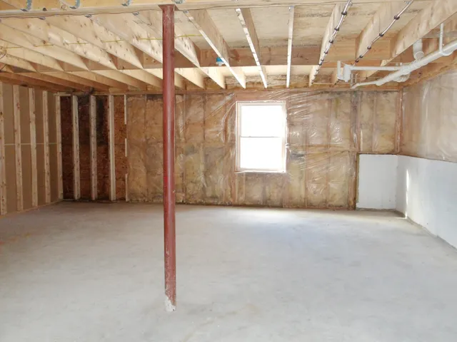 $189,950 | 824 Ridge Road, Windsor, ME 04363