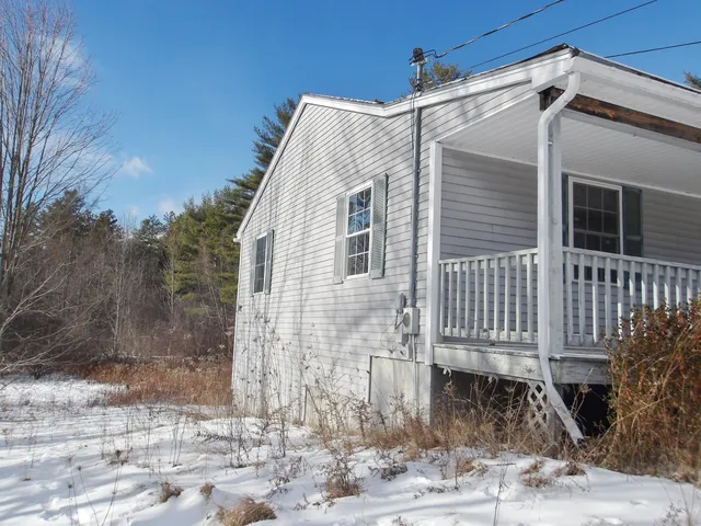 $189,950 | 824 Ridge Road, Windsor, ME 04363