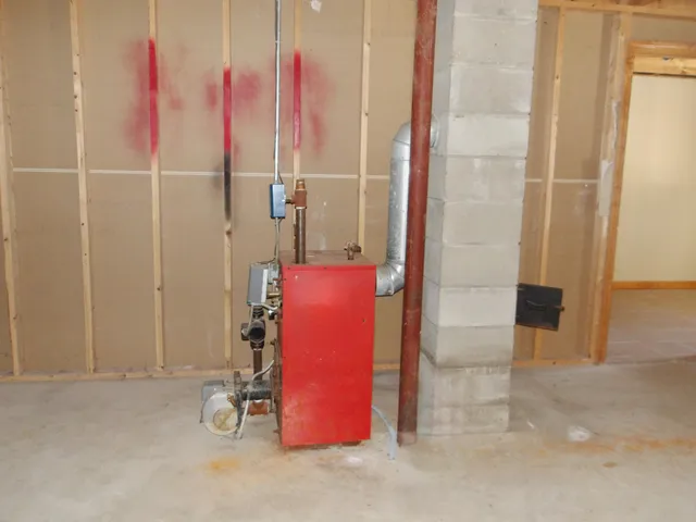 $189,950 | 824 Ridge Road, Windsor, ME 04363