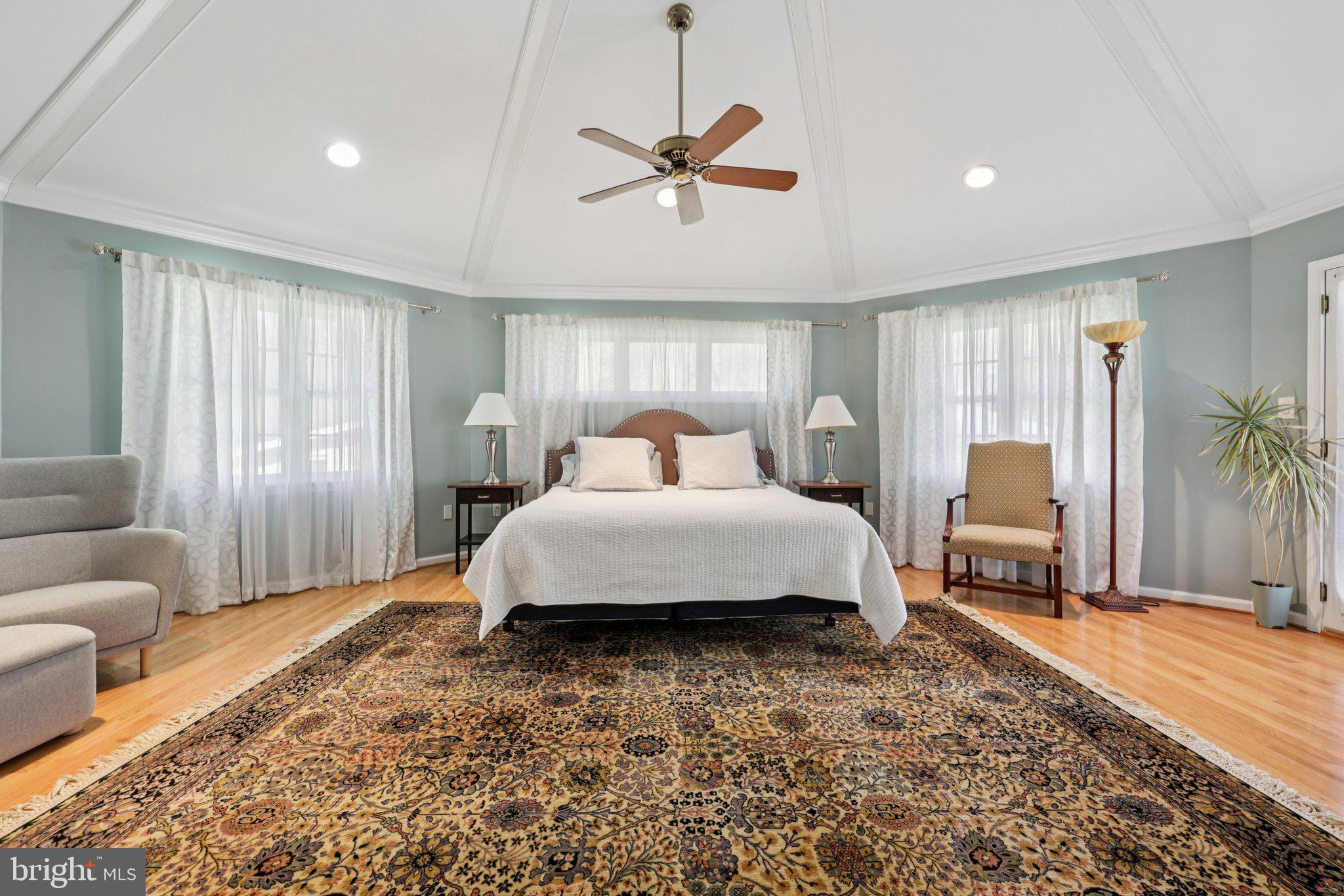 3704 Pleasant Ridge Road Annandale, VA 22003 - Photo 22 of 75