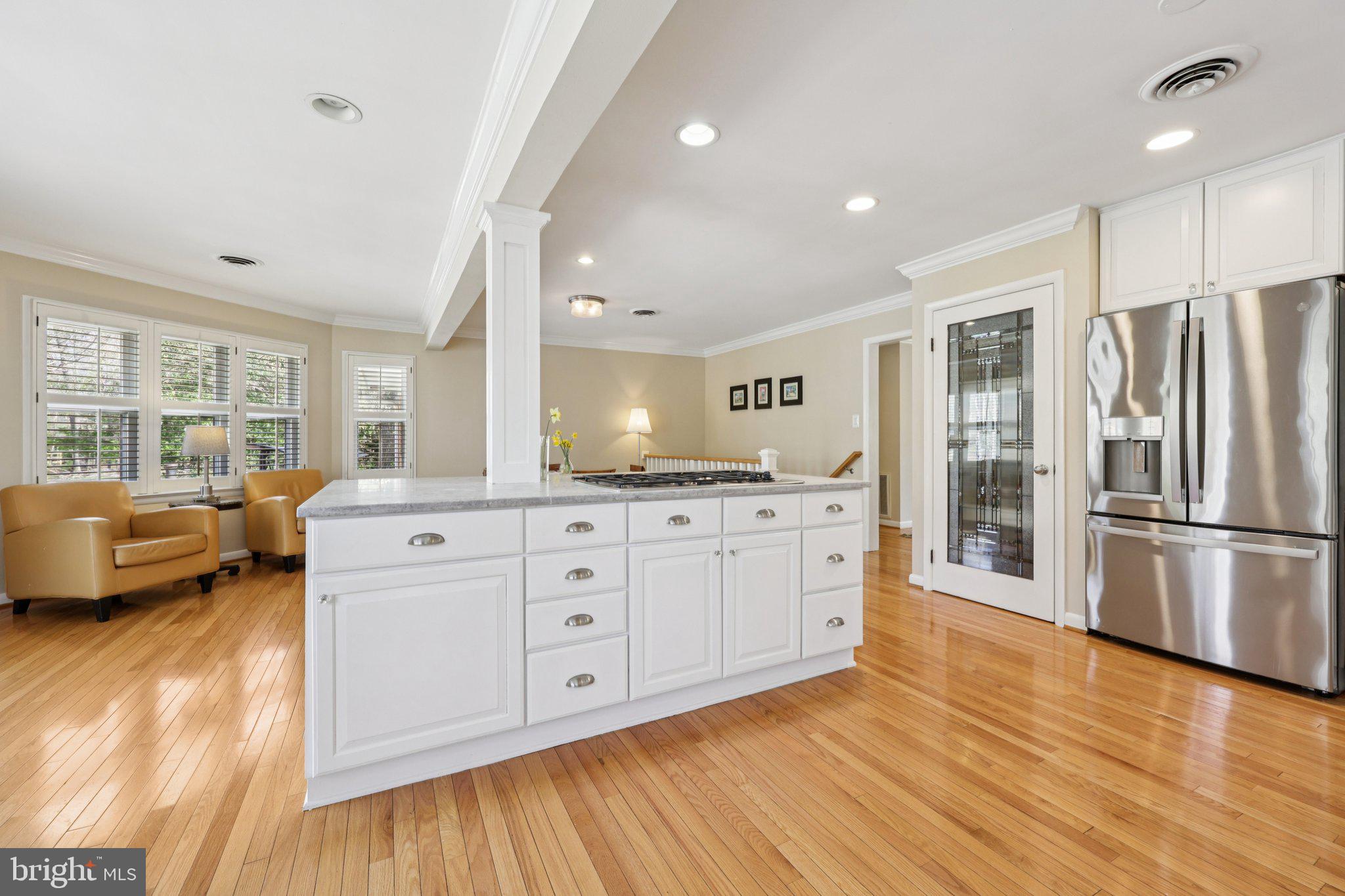 3704 Pleasant Ridge Road Annandale, VA 22003 - Photo 7 of 75