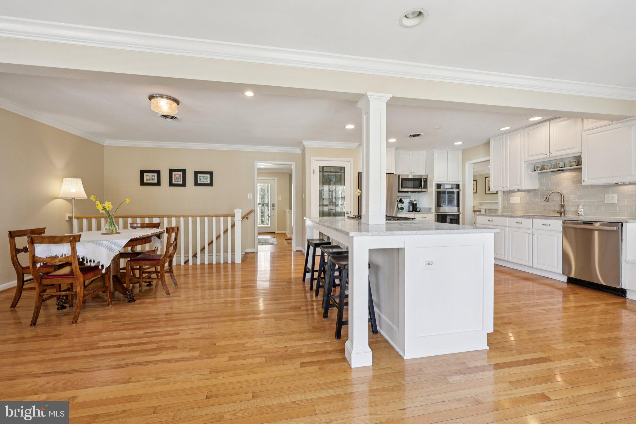 3704 Pleasant Ridge Road Annandale, VA 22003 - Photo 10 of 75