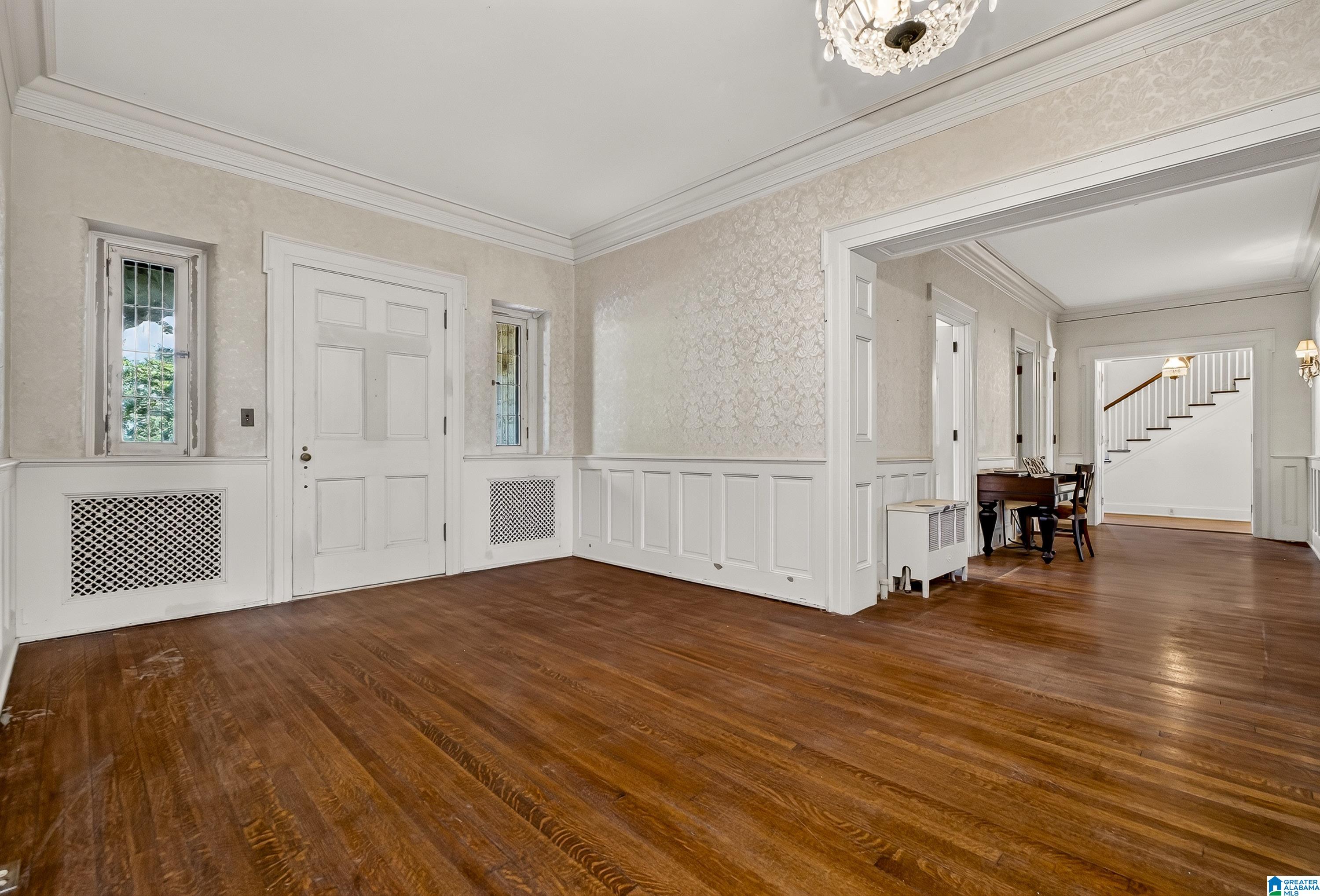 1453 Shades Crest Road Hoover, AL 35226 - Photo 12 of 91 Gallery Image 12