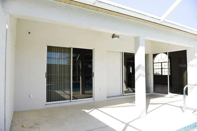 $359,900 | 4819 West Raintree, Bradenton, FL 34203